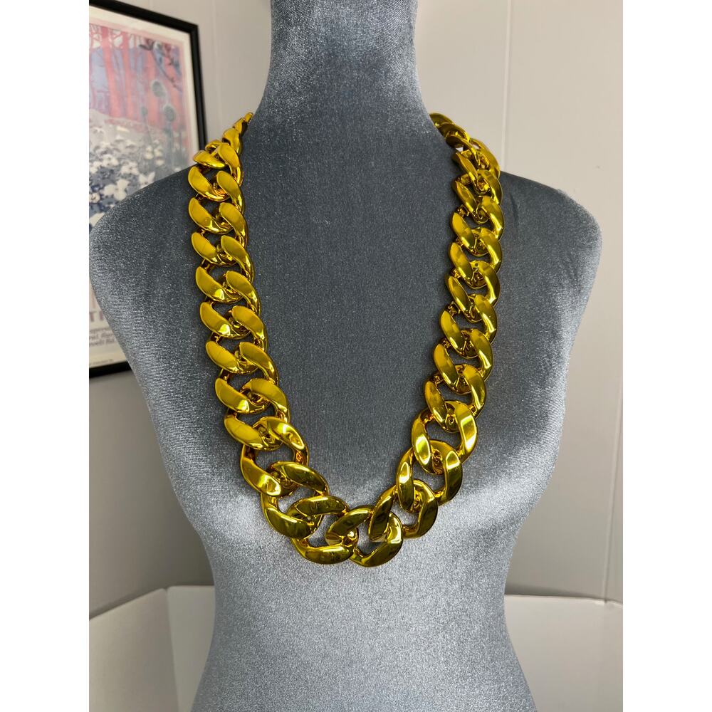 Bold Gold-Tone Chunky Chain Necklace - Women Novelty Plastic
